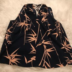 3/$35 NWOT Blue/Pink Floral Banana Republic Blouse